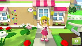 LEGO FRIENDS Dress Up Game